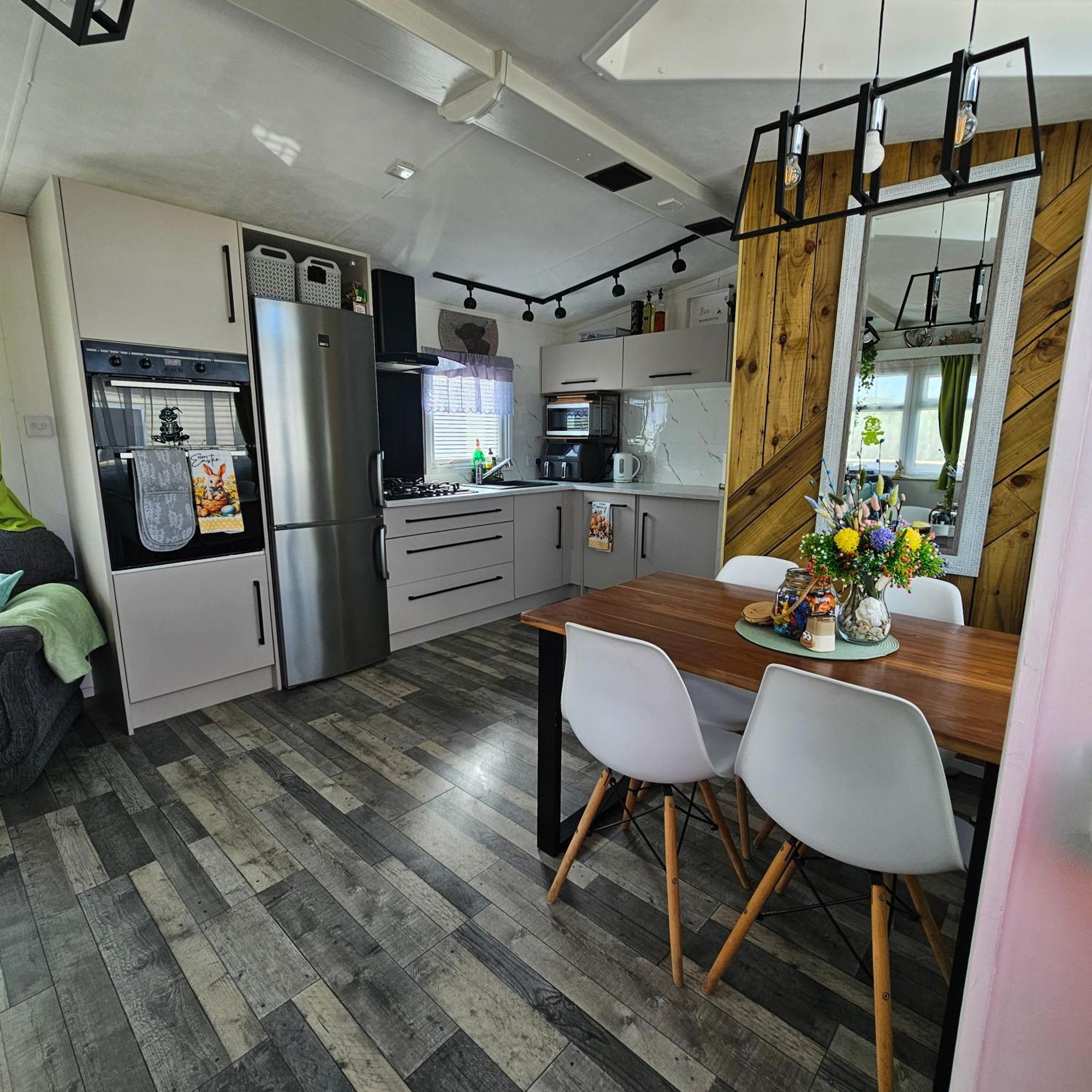 Kates Home Lagganhouse Woodland Way 19 Ballantrae ภายนอก รูปภาพ